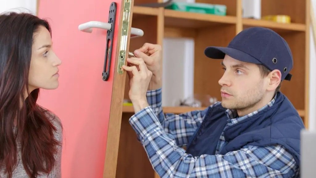 Lock repair